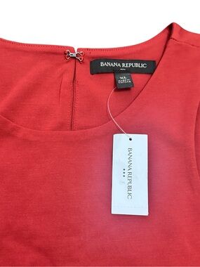 Banana Republic Coral-Red Scoop Neck Bodysuit